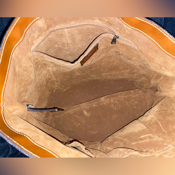 Patricia Nash Large Leather Tote - Picture 3 of 9